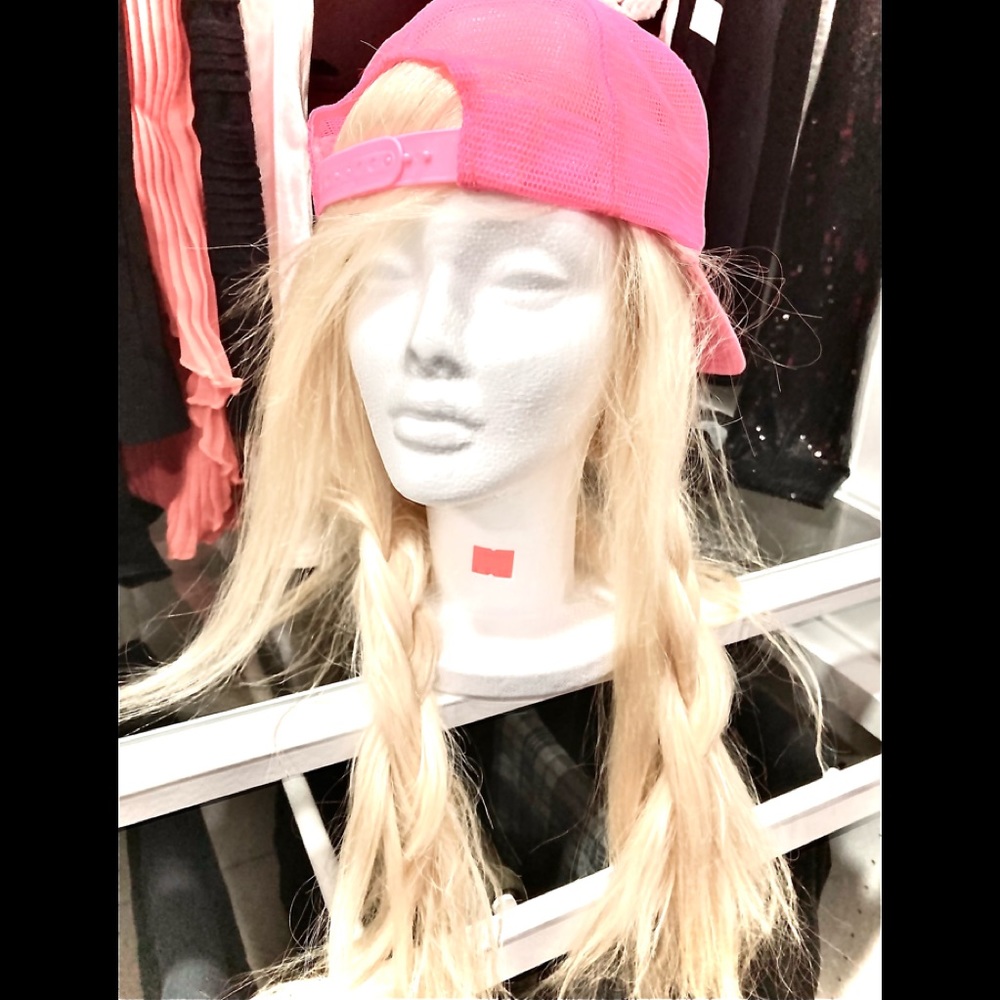 PLATINUM PALE WHITE BLONDE REAL HUMAN HAIR WIG. NEW!!!